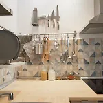 Brand New Lozenets Apt